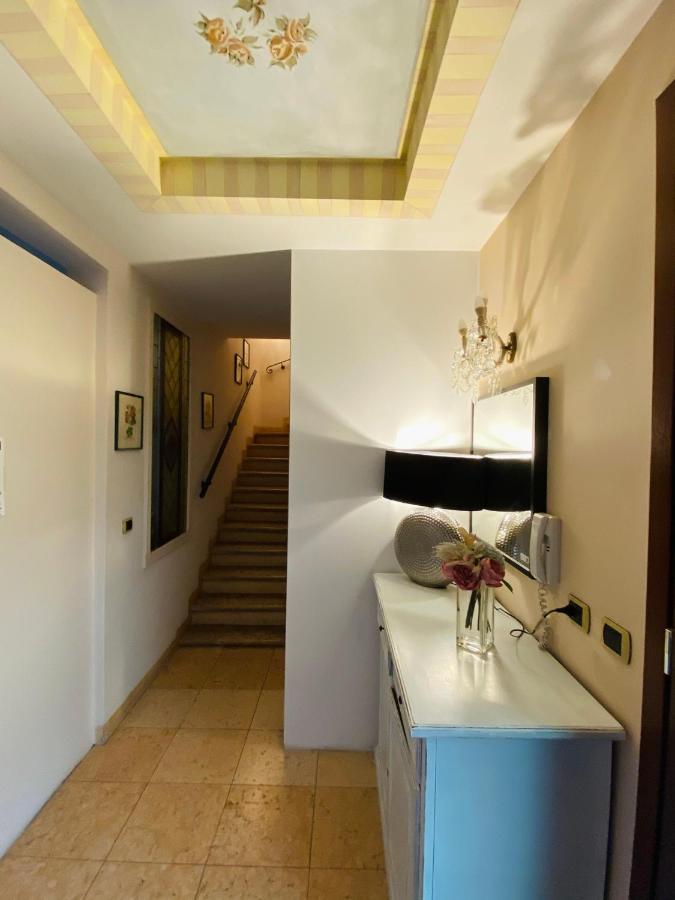 Viale Manzoni Hotel Sassuolo Exterior foto